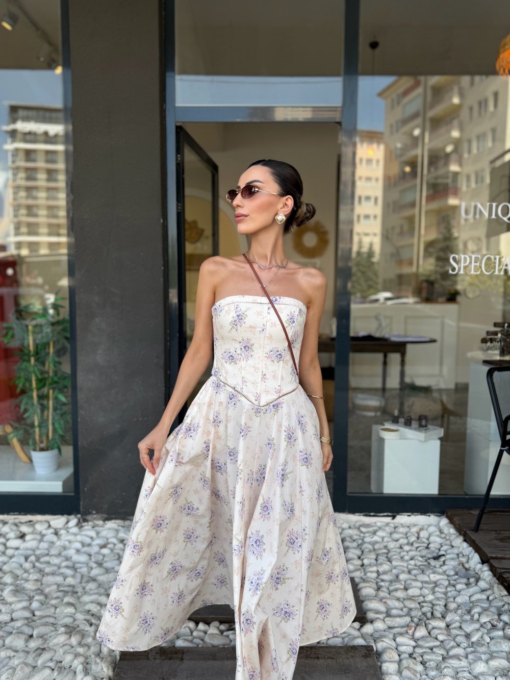 Ekru Straplez Çiçek Desen Elbise