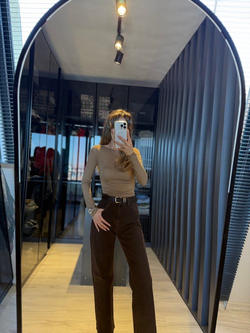 Kayık Yaka Modal Kaşmir Bluz