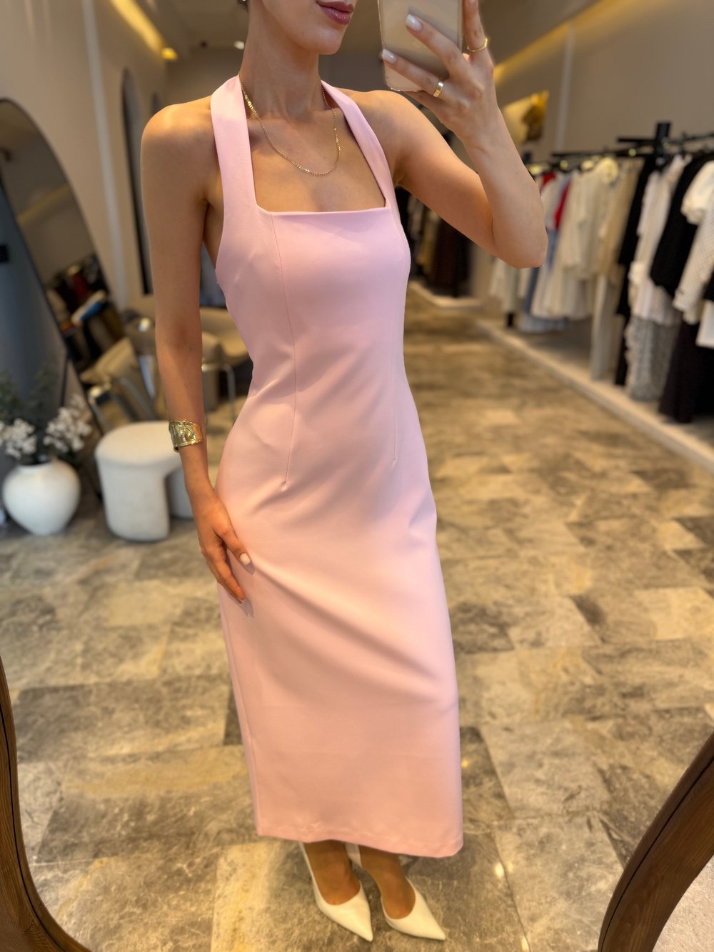 Pembe Boyundan Askılı Midi Elbise