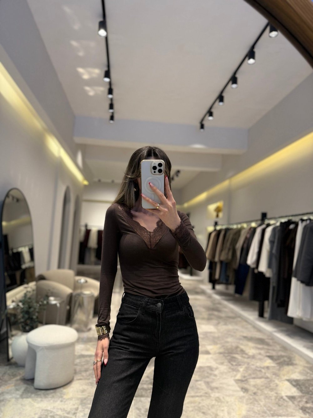 V yaka dantel kaşmir bluz