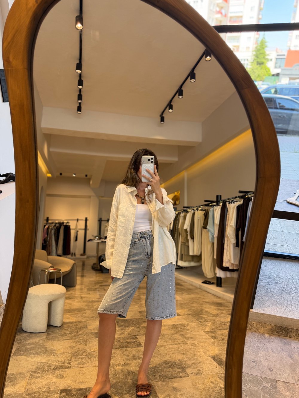 Zımba Detay Denim Bermuda Şort