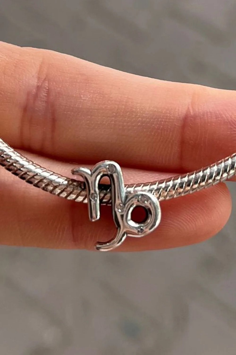 Burç Charm