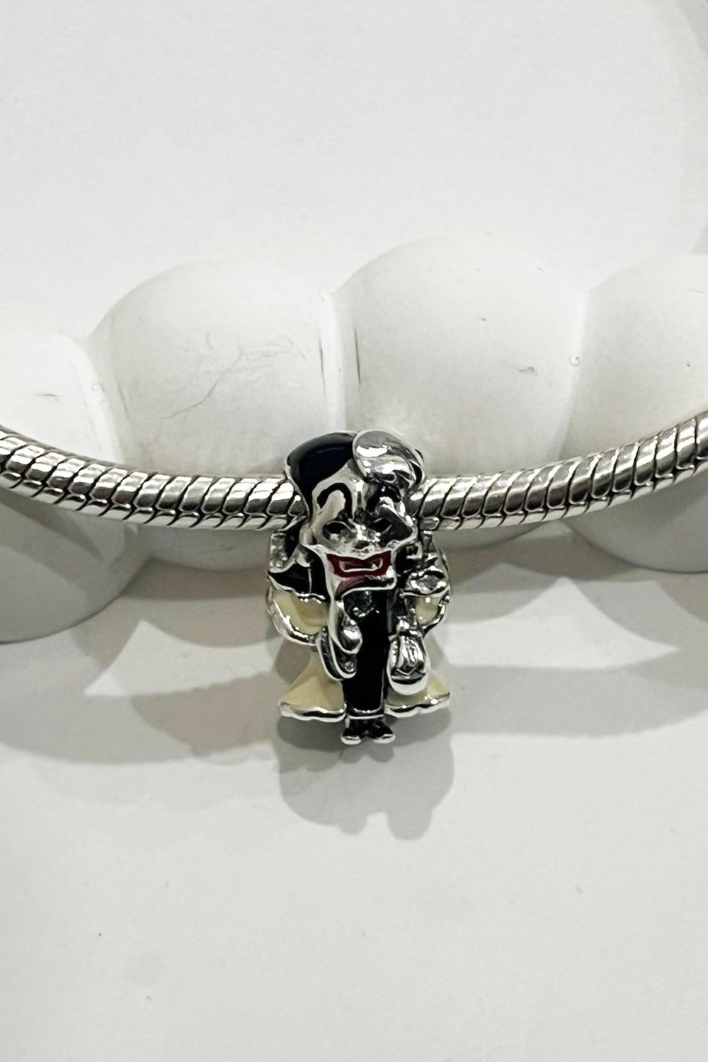 Cruella De Vil Charm