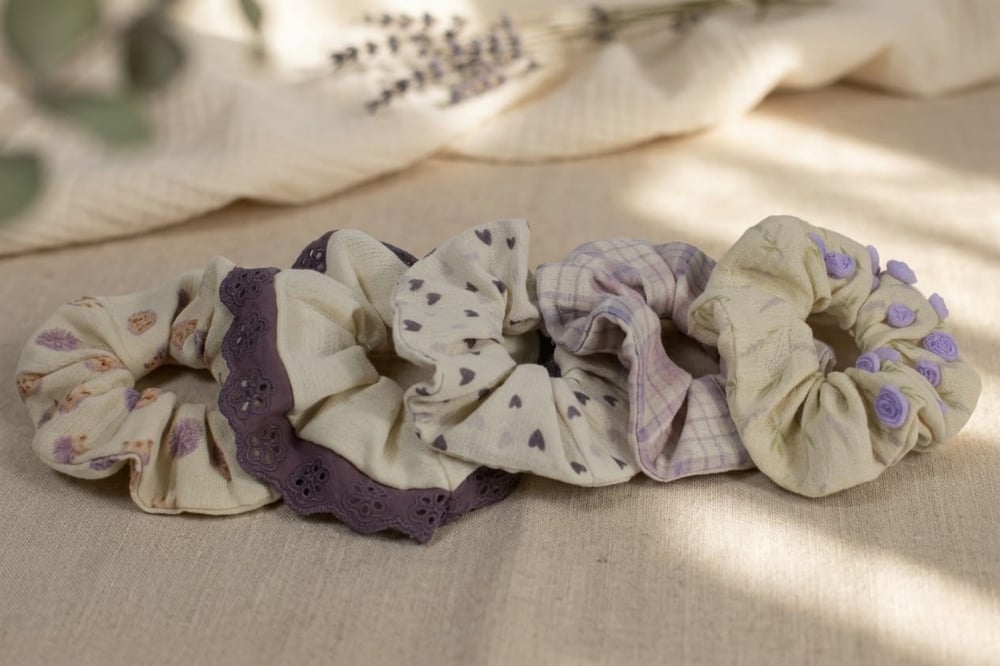 Pure Muse: 5'li Organik Müslin Scrunchie Seti | Per Capelli® - Mor