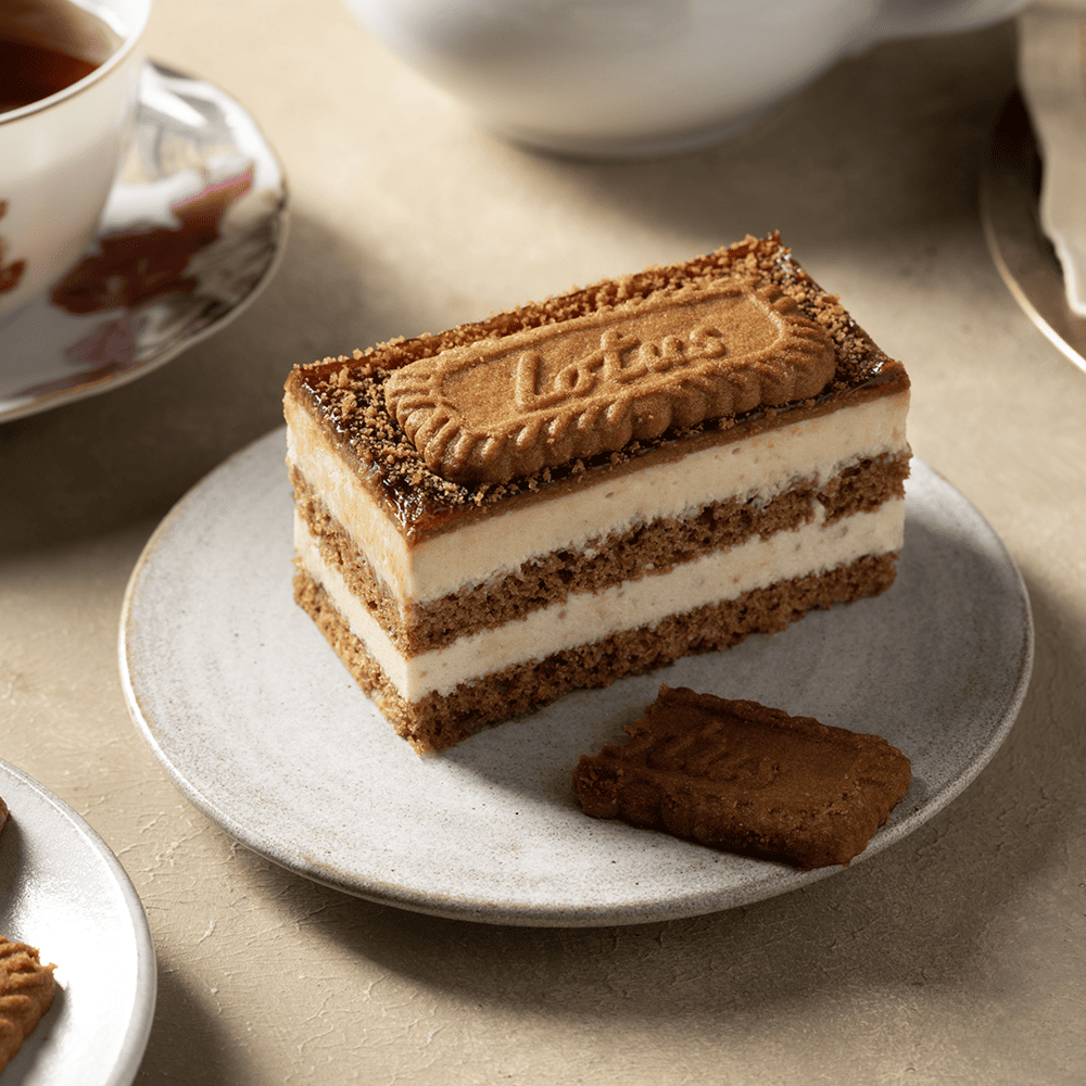 Donuk Rella Cake Lotus Biscoff Cake 2220 g - 12 Dilim - EDTİstanbul - EDT100106 - EDT İstanbul