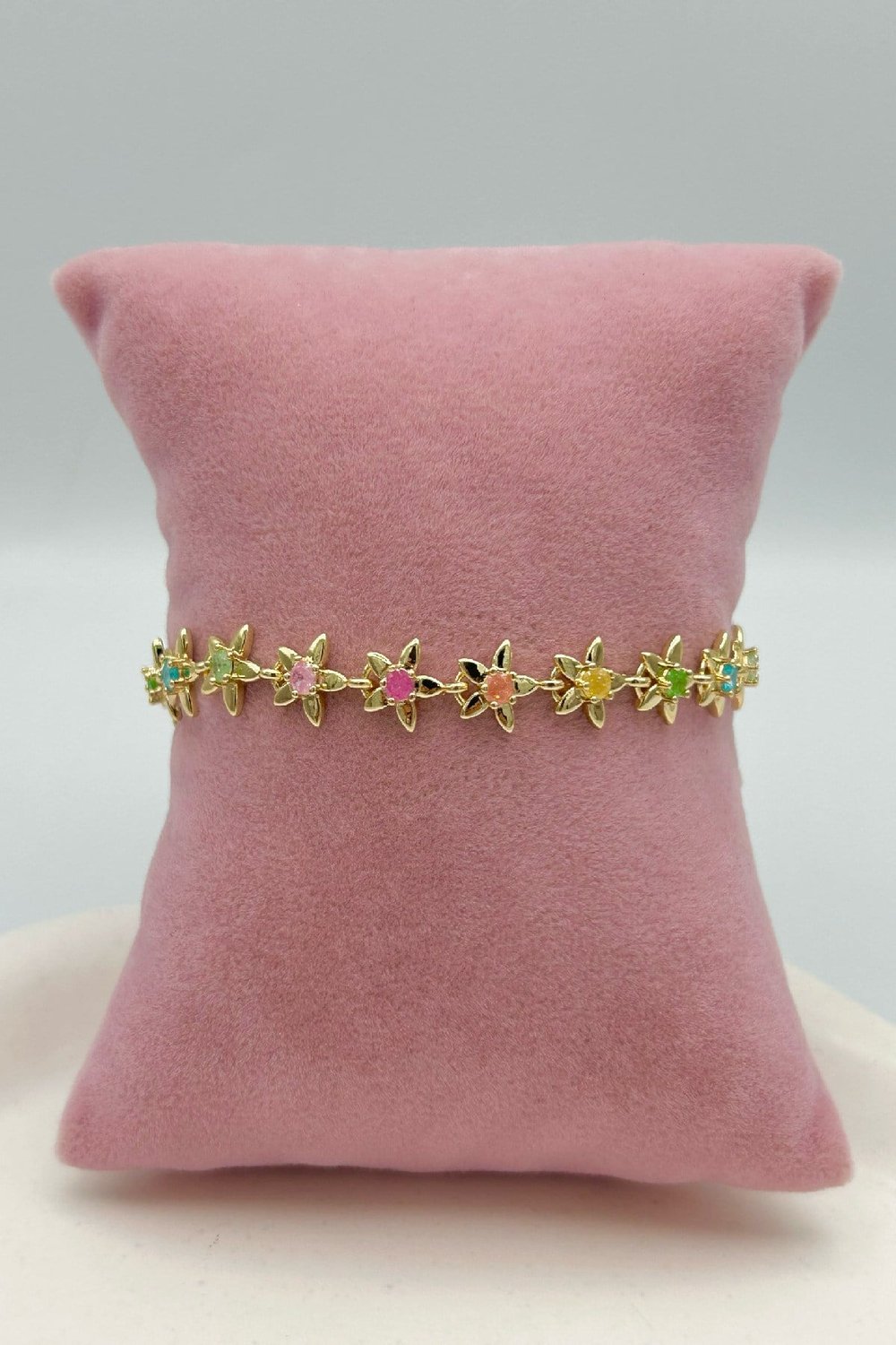 14K Altın Kaplama Renkli ve Çiçekli Kadın Bileklik (17 cm+2 cm)