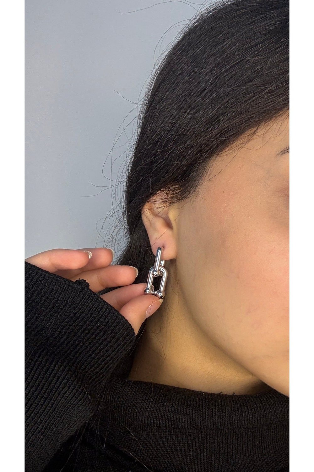 Silver Geometrik Zincir Form Küpe Modern Minimal Tasarım Kadın Küpe