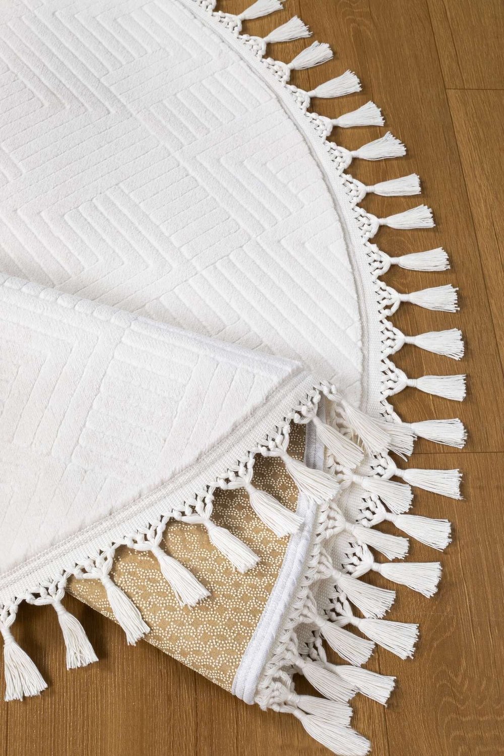 Merinos Rölyef Aden Daire Krem Kaymaz Taban Kesme Halı Pon Pon