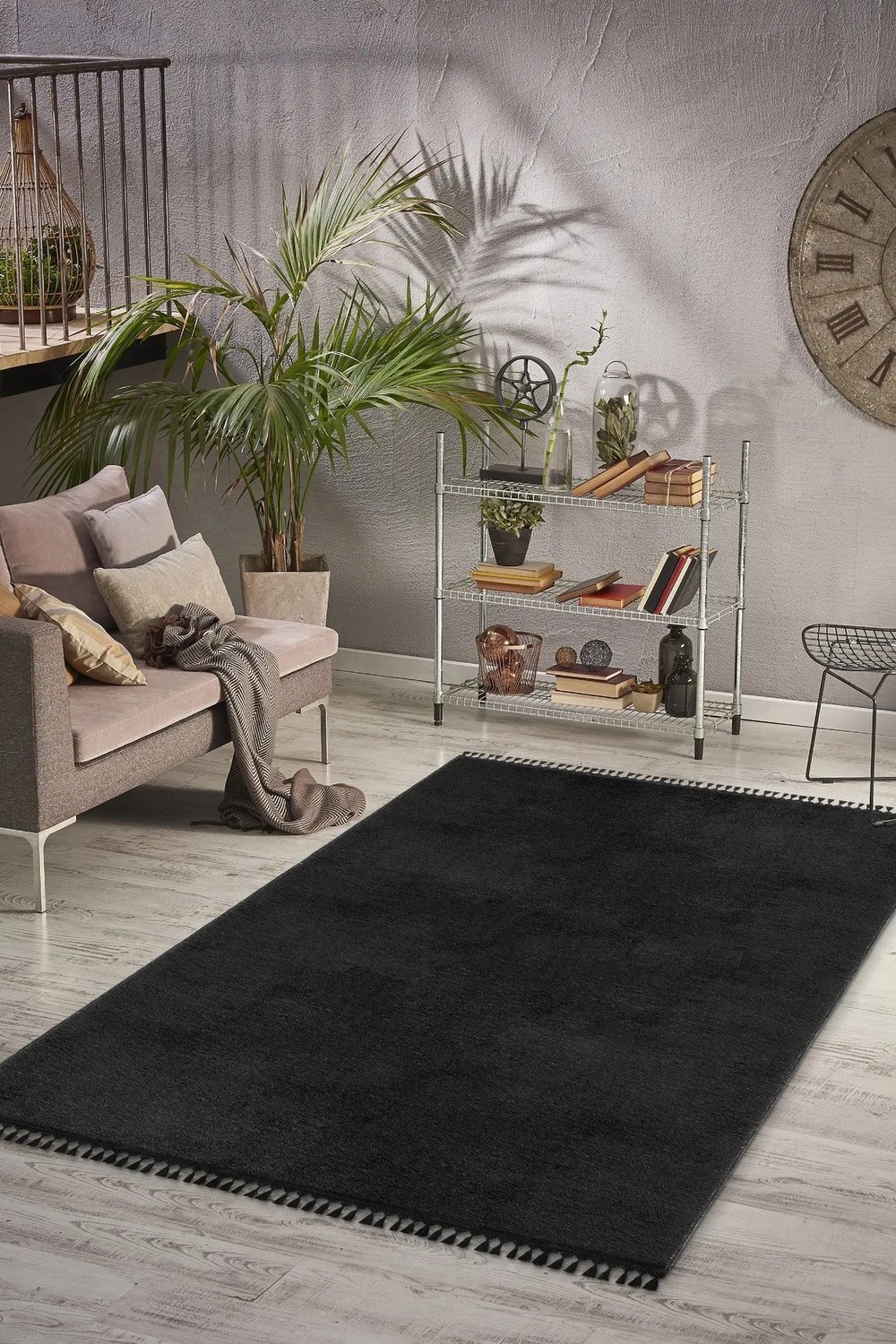 Vl Comfort Puffy Ponpon Saçak Peluş Yıkanabilir Siyah Yolluk