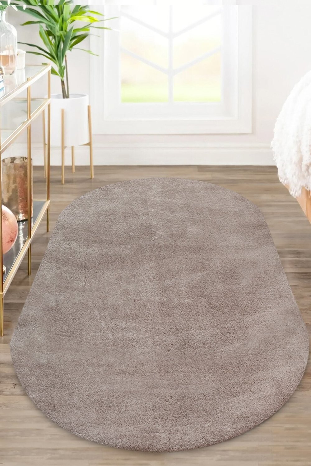 Vl Oval Comfort Overloklu Peluş Halı Kahverengi