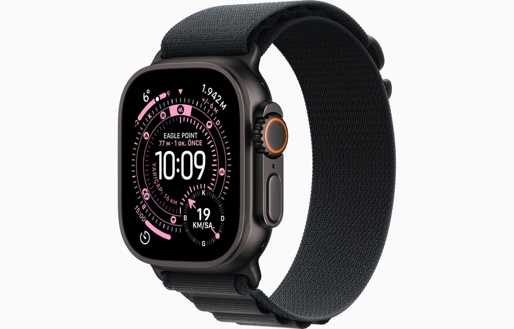Apple Watch Ultra 3 GPS + Cellular, 49 mm Siyah Titanyum Kasa ve Siyah Alpine Loop - Küçük Boy
