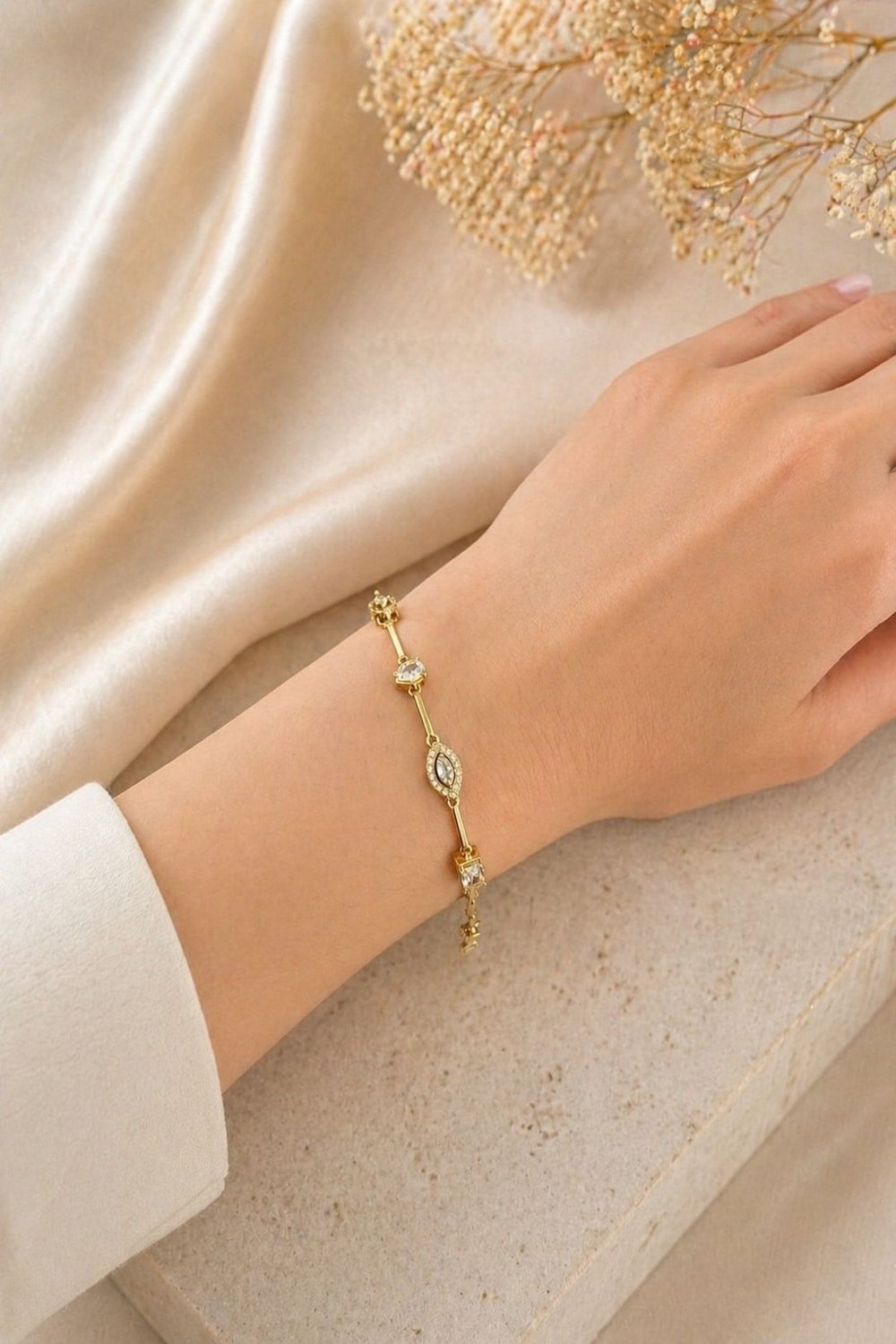 Kadın Bileklik Kararmaz 14k Altın Renk Vip Seri İthal Royal Shine Bileklik