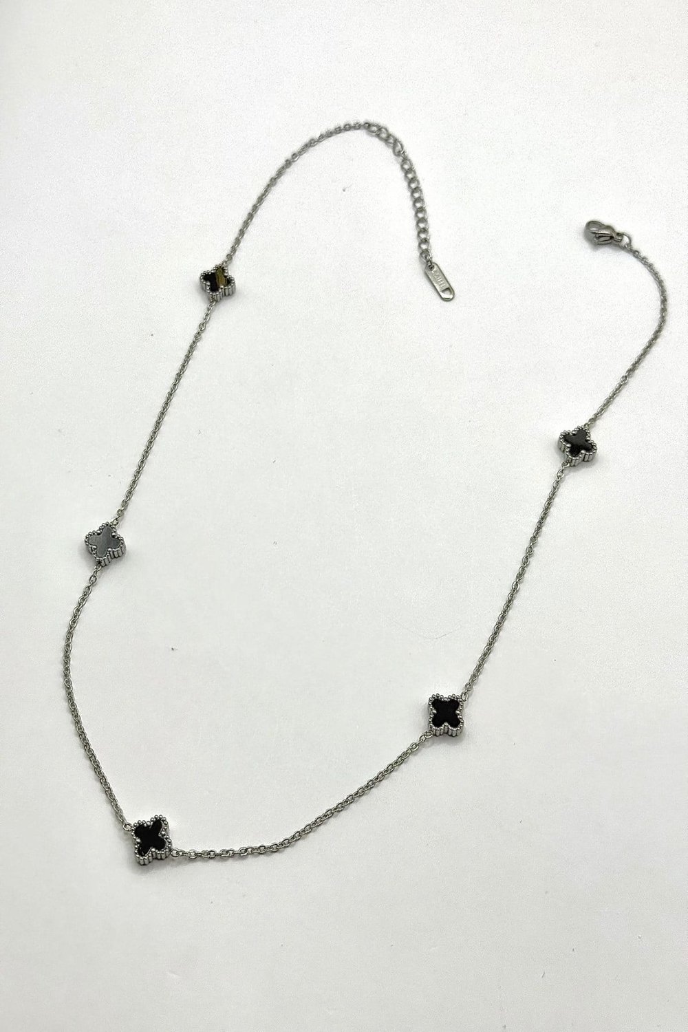 Kadın Çelik Kolye Düz Minimal Yonca Marka Model Kolye