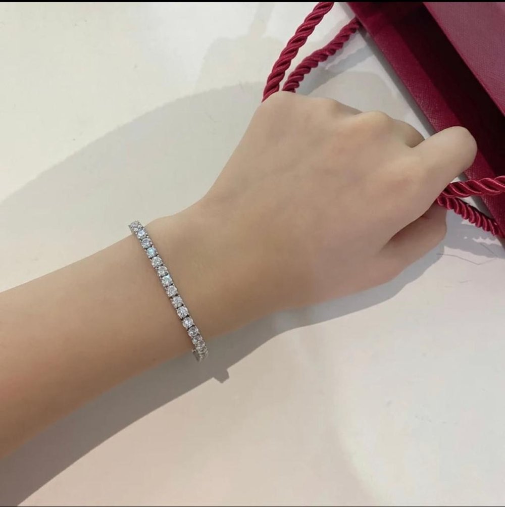 Kadın Zirkon Taşlı Gold Renk Çelik Su Yolu Bileklik-4mm