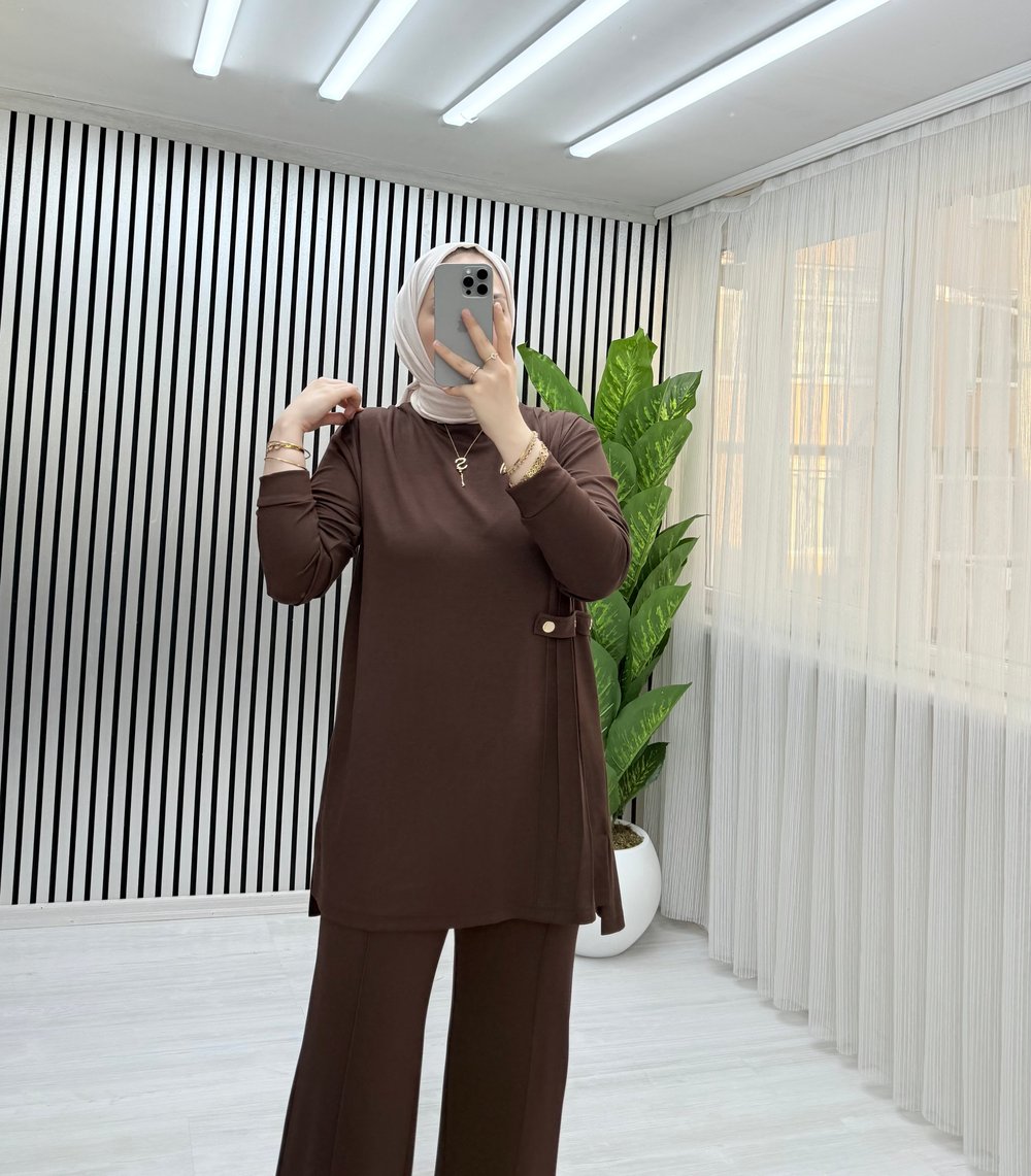 LİO YANDAN ÇITLI TAKIM KAHVE
