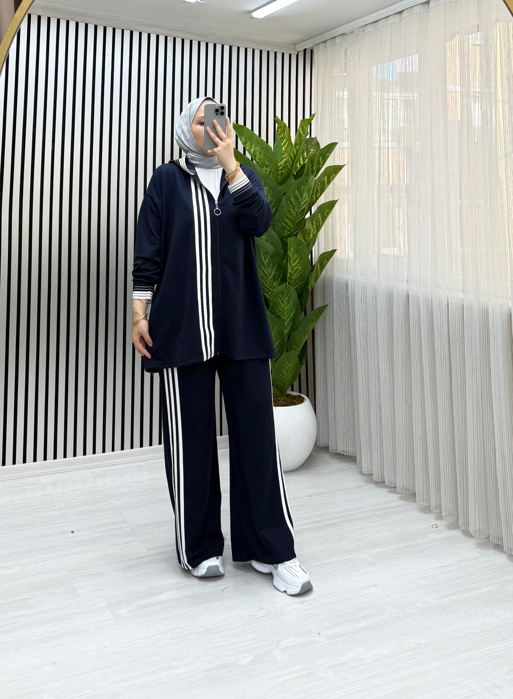 Azra Takım Lacivert