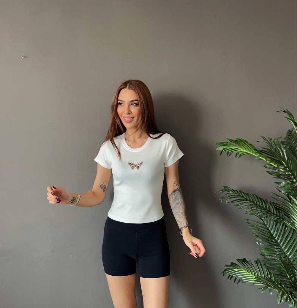 BAYAN KELEBEK CROP