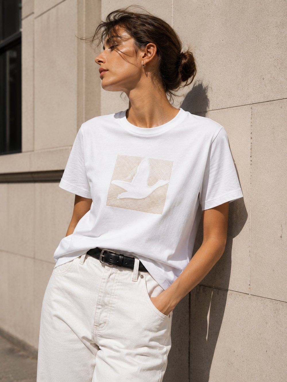Orj marka logolu beyaz t-shirt