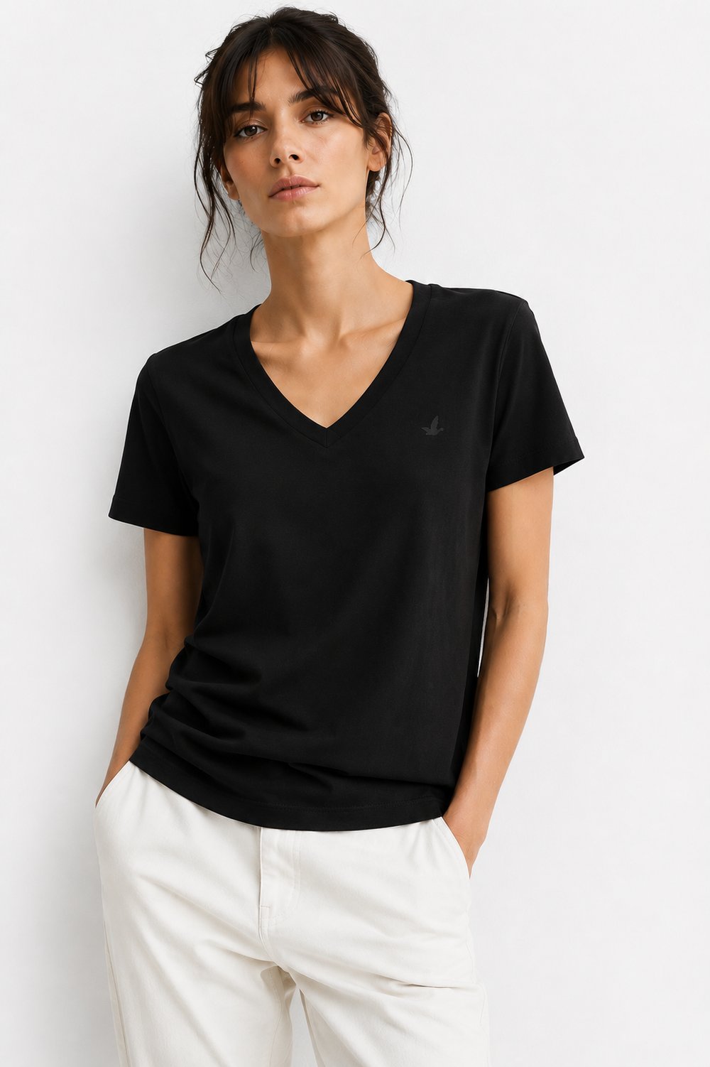 Orjinal marka V yaka basic tshirt- siyah