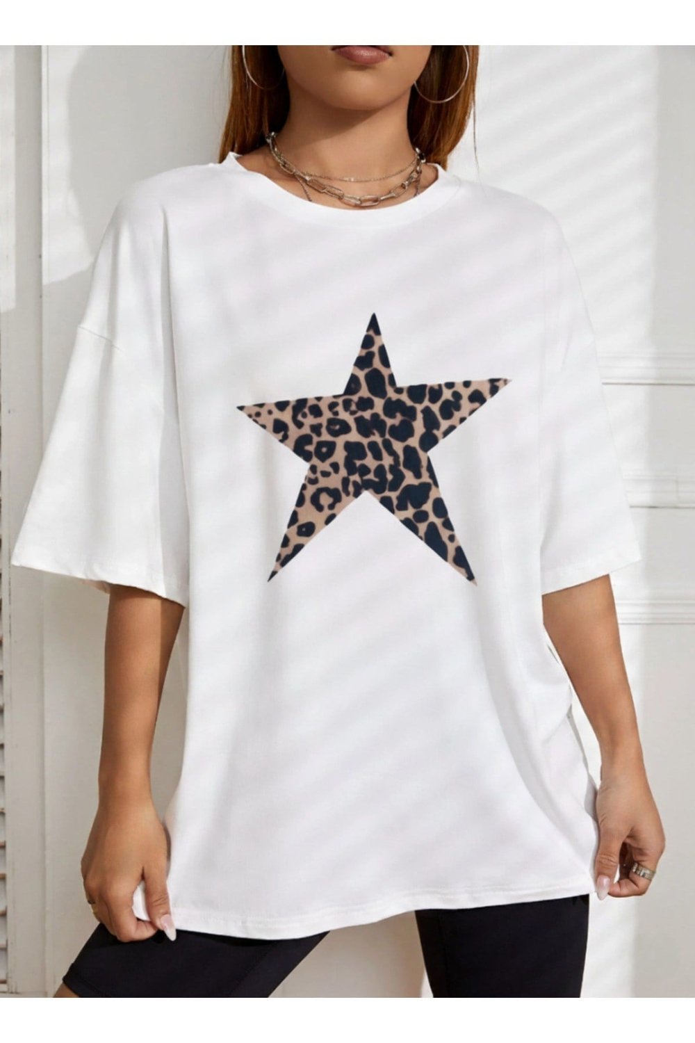 Unisex Leopar Yıldız Desenli Basic Bisiklet Yaka Regular T-shirt %100 Pamuk