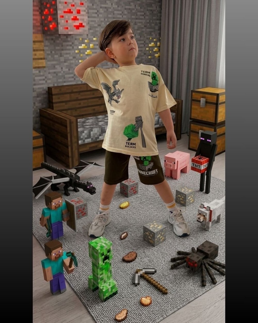 Cg Kids Minecraft Erkek Çocuk Tshirt & Şort Alt Üst Takım Süper Kalite Sırt Baskı Detay