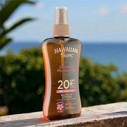 Hawaiian Tropic Glowing Protection Dry Spray Oil SPF20 Koruyucu & Bronzlaştırıcı Yağ 200 ml