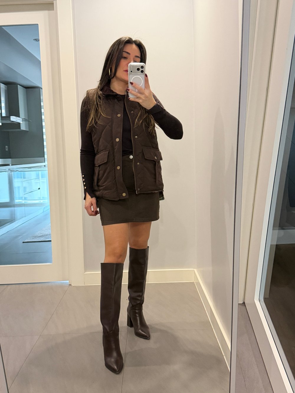 Kapitone Dikişli Cepli Yelek