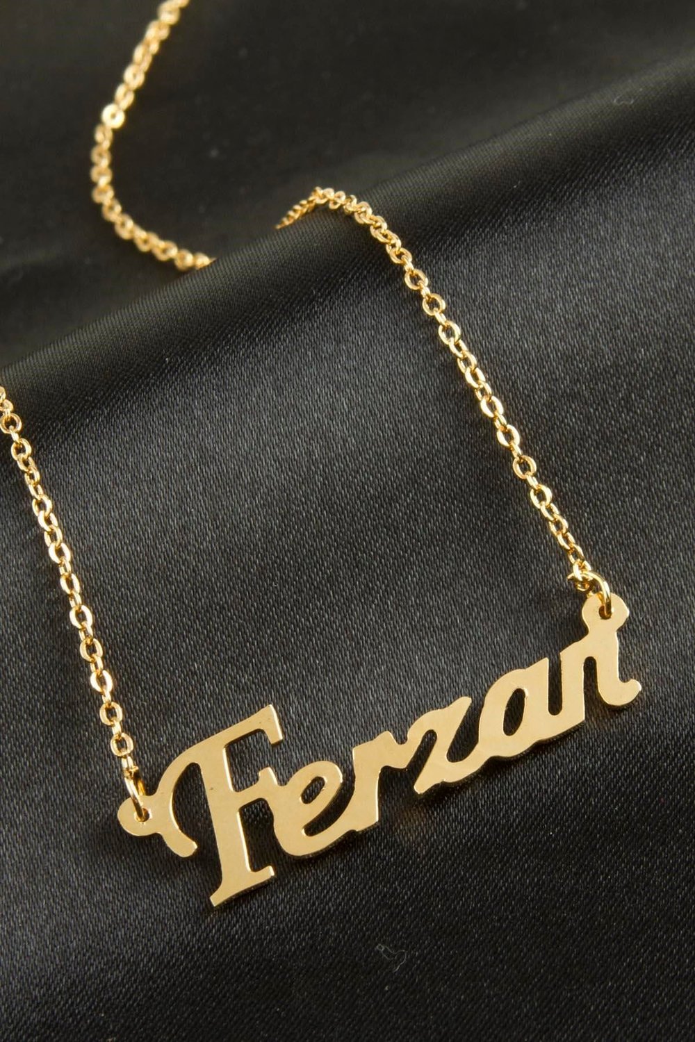 Ferzan isimli kolye (Kişiye Özel)