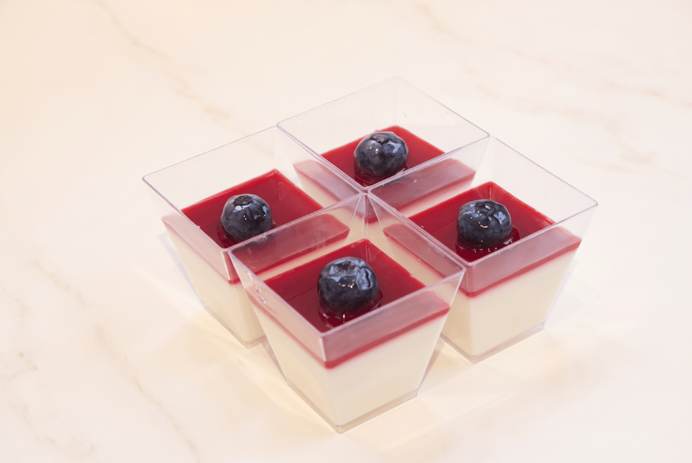  Yoğurtlu ve Biberiyeli Panna Cotta