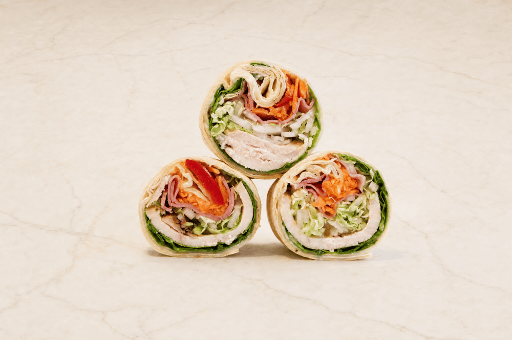 Aromatik Tavuk Göğüslü BLT Wrap