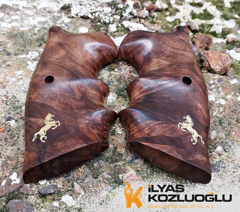 Colt Python Logolu Kök Ceviz Kabza