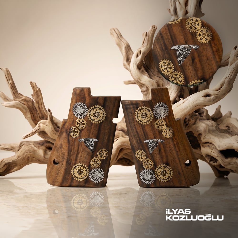 Desert Eagle .357 / .44 / .50 Cal Koyu Desen Kabza Sarı Pirinç Logolu ve  Gümüş Renk Kartal Logolu