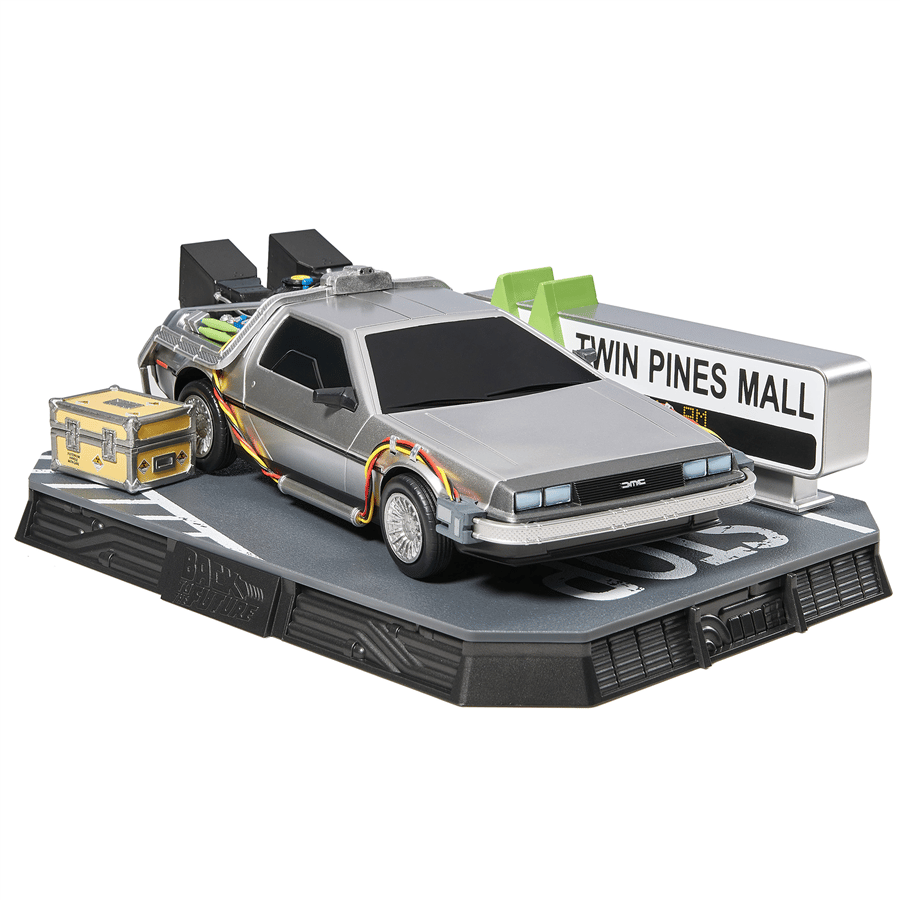 BTTF Countdown Character Delorean - Part 1 Twin Pines