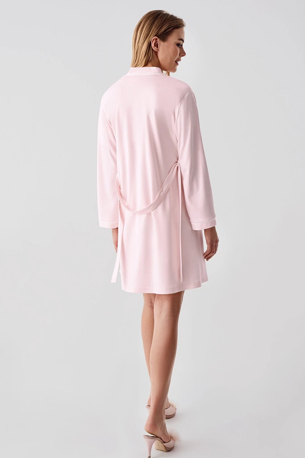 Freshness 324 Kadın 4'Lü Sabahlıklı Şorlu Pijama Takımı