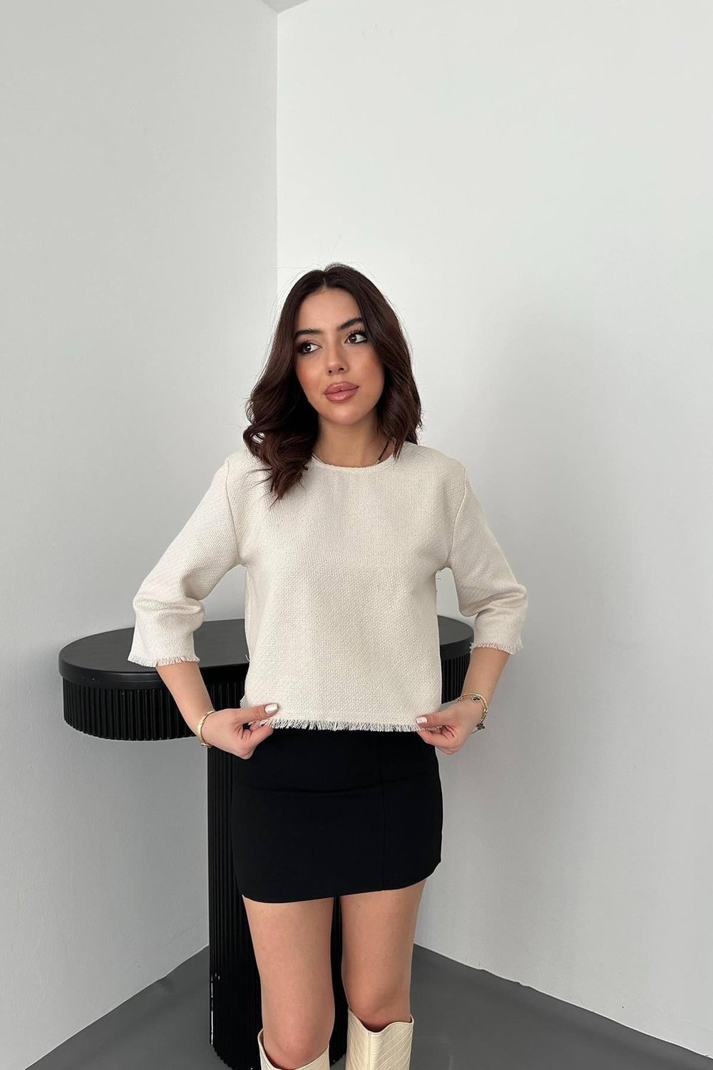 Toptan Beyaz Püskül Detaylı Bluz