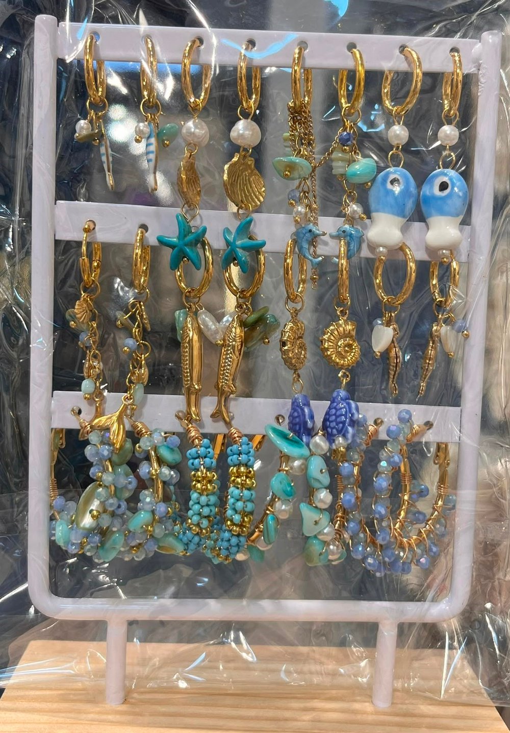 Çelik. Standlı  Küpe 