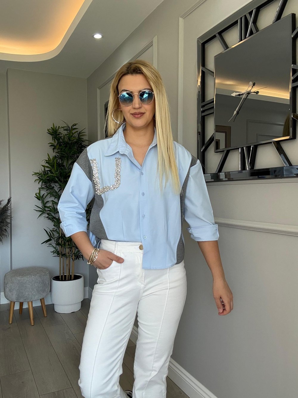 TAŞLI , KUMAŞ GEÇİŞLİ ŞIK GÖMLEK MAVİ