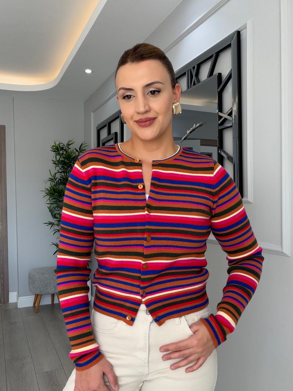 Yumuşacık , renkli çizgili triko hırka