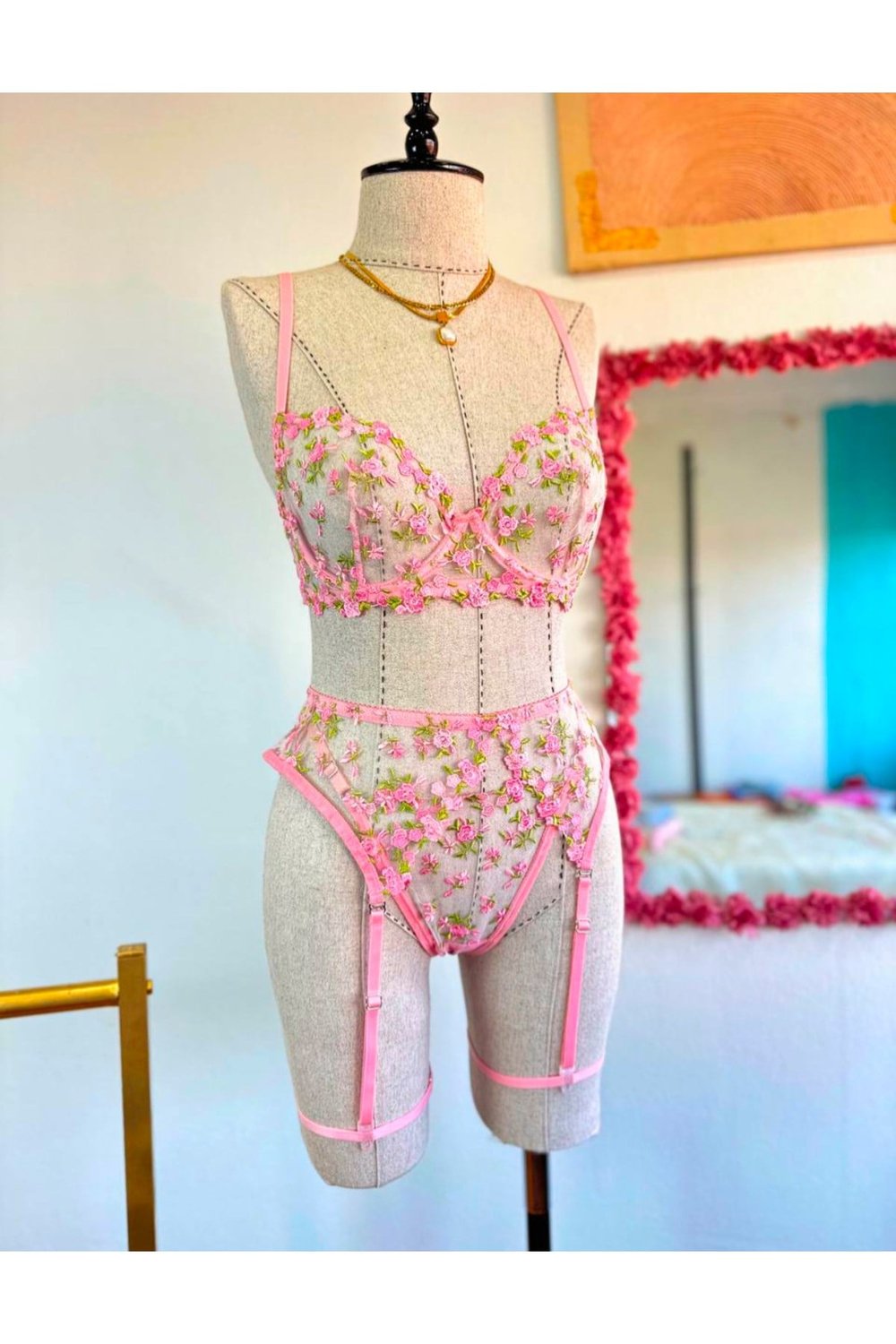 Romantik Love sevgililer günü serisi iç çamaşır takımı