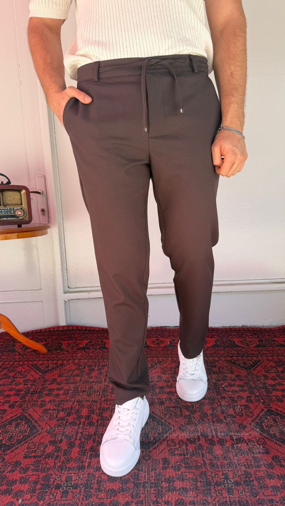 Kahve Düz Kesim Bağcıklı Erkek Pantolon