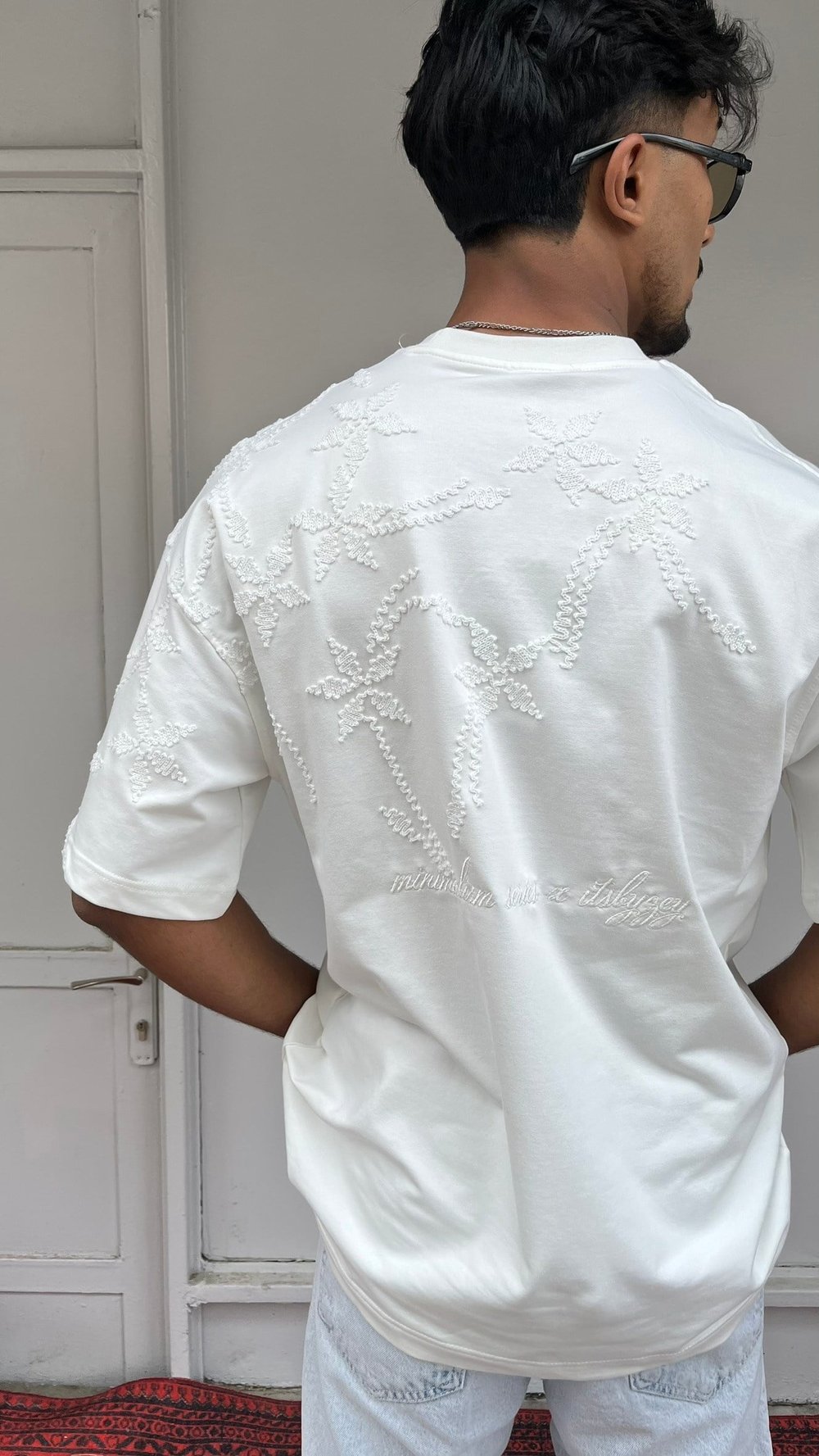 Beyaz Vaha Oversize Tişört