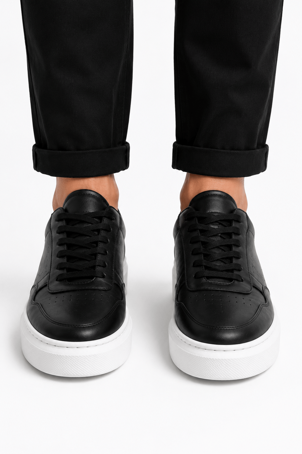 Siyah Beyaz Kalın Taban Erkek Sneaker