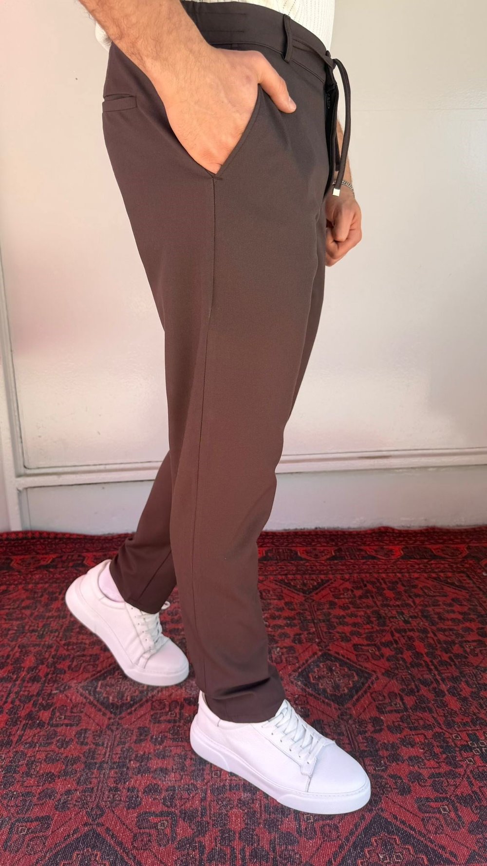 Kahve Düz Kesim Bağcıklı Erkek Pantolon