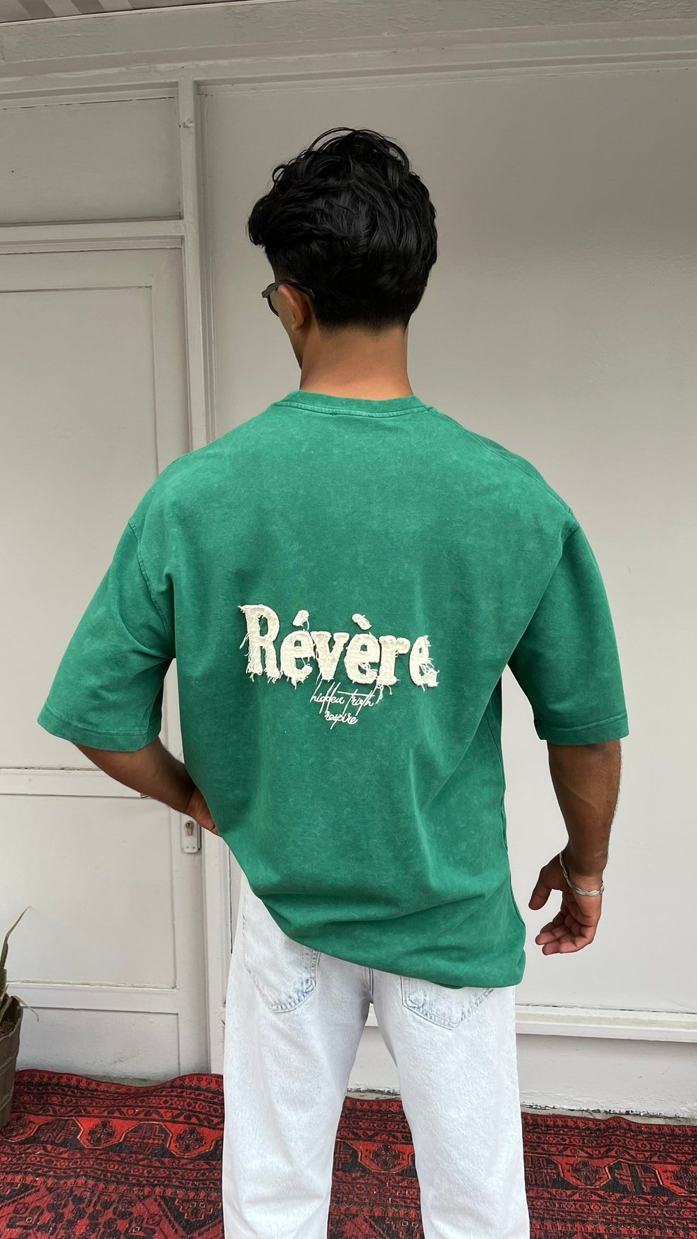 Zümrüt Yıkamalı Oversize Tişört