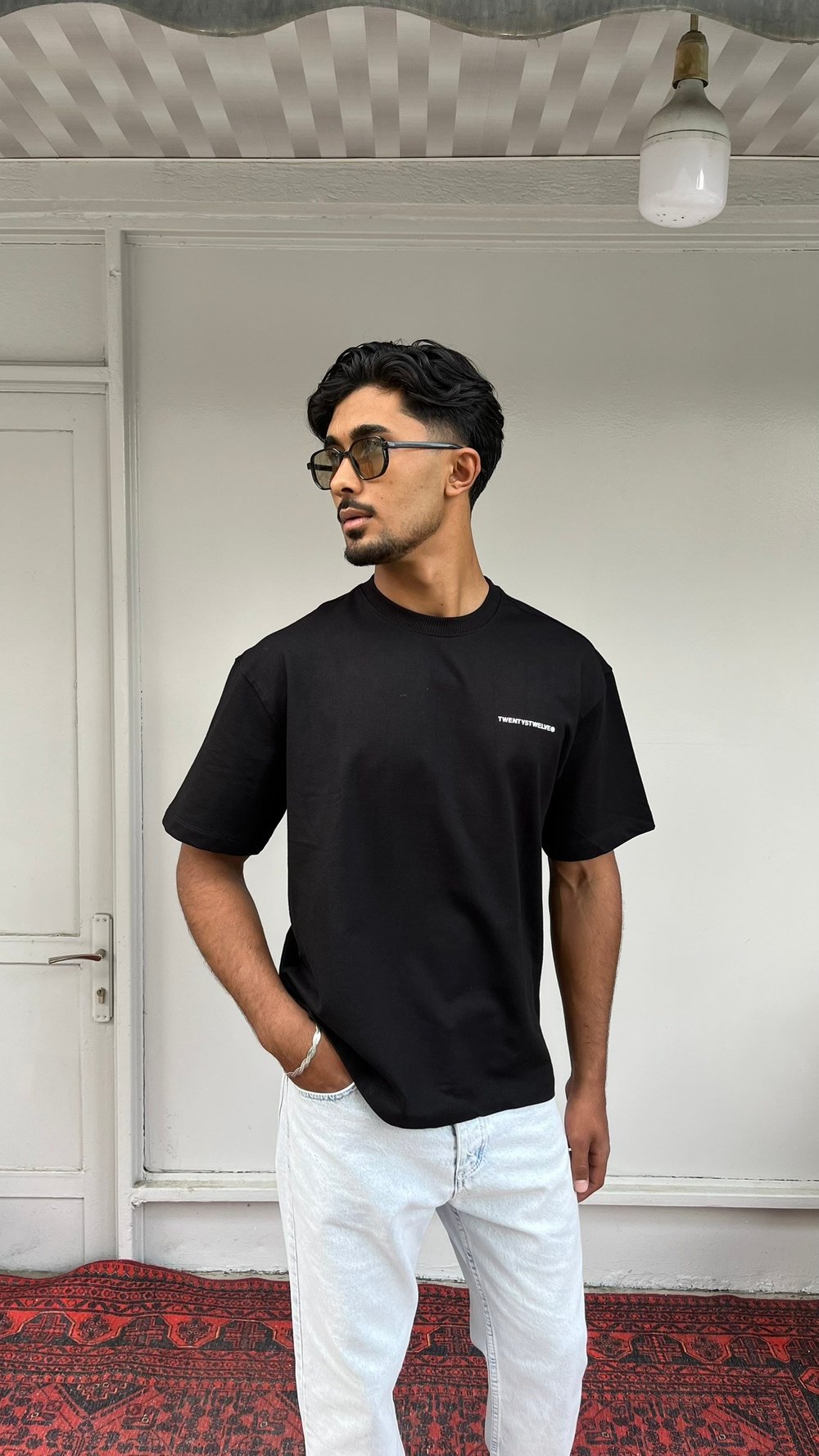 Essential Oversize Siyah T-Shirt
