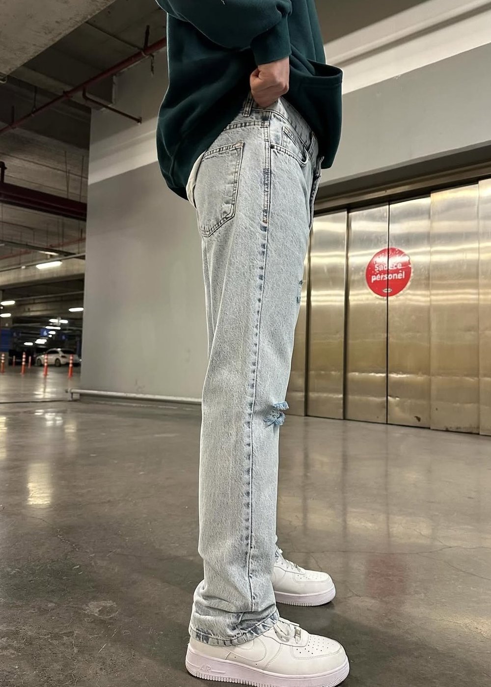 Diz Yırtık Detay Baggy Pantolon