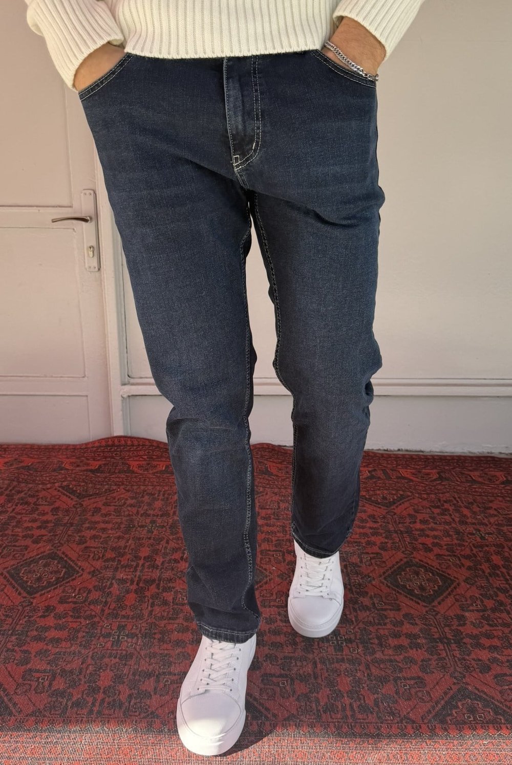 Keps Lacivert Spor Dikiş Detay Yıkamalı Regular Jean