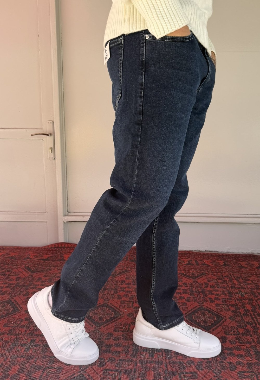 Keps Lacivert Spor Dikiş Detay Yıkamalı Regular Jean