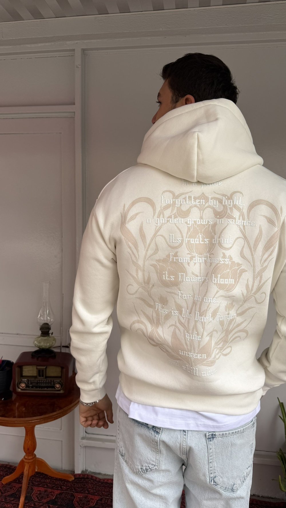 Casual Men Dark Garden Oversize Hoodie Ekru