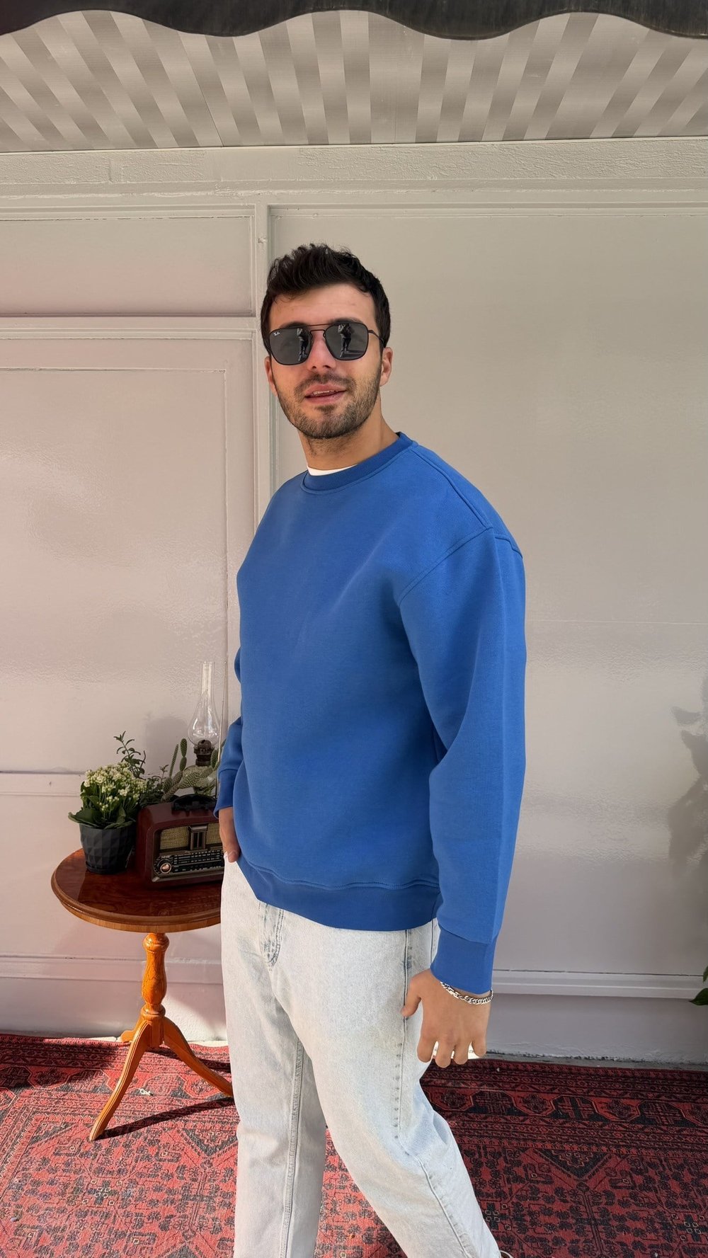 Yep Basic Sweatshirt